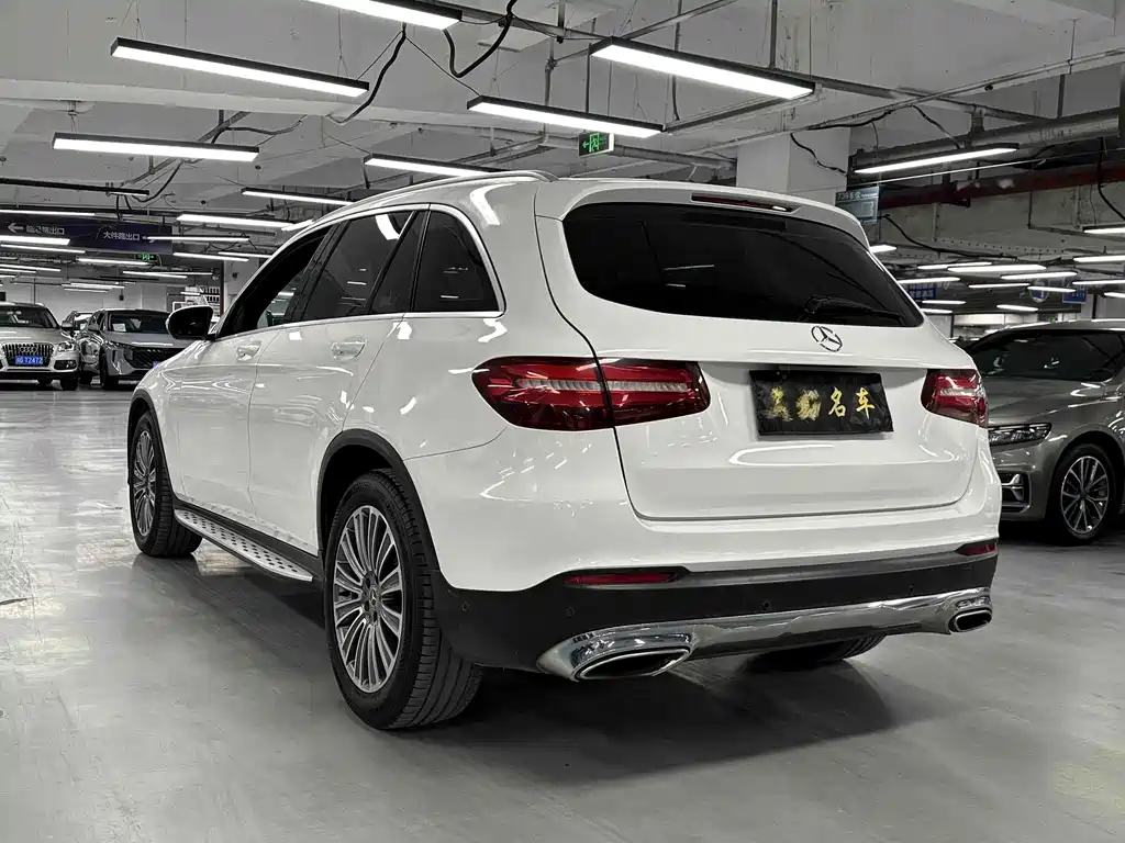 Mercedes-Benz GLC 2018 — фото 18