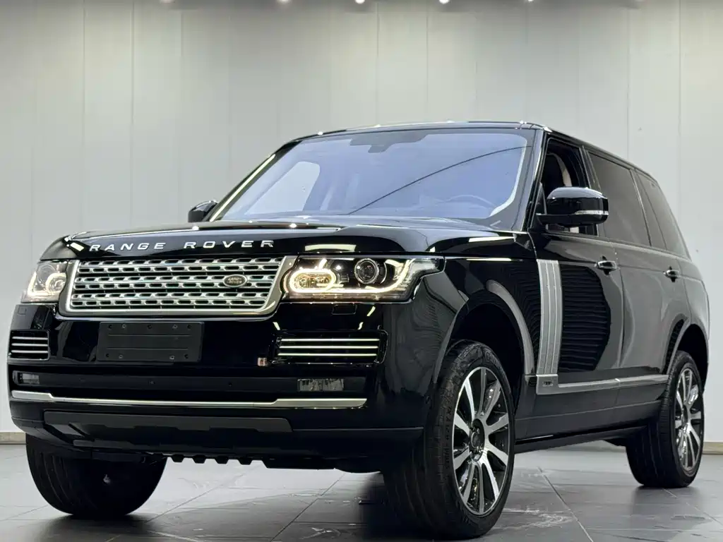 Land Rover Range Rover 2017 — фото 1