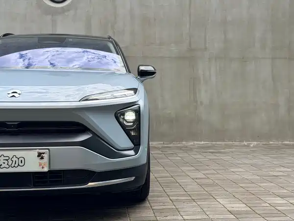 NIO ES6 2021