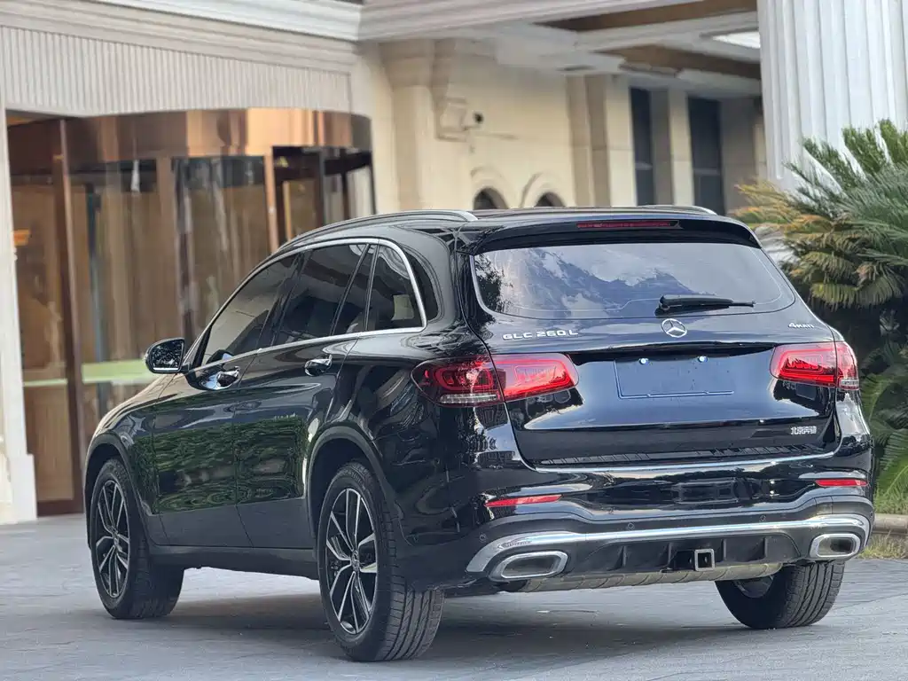 Mercedes-Benz GLC 2020 — фото 11