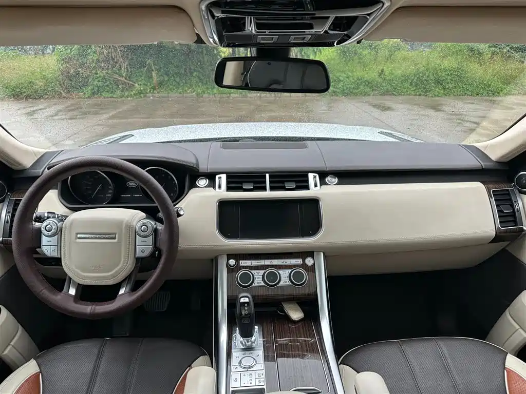 Land Rover Sport 2017 — фото 11