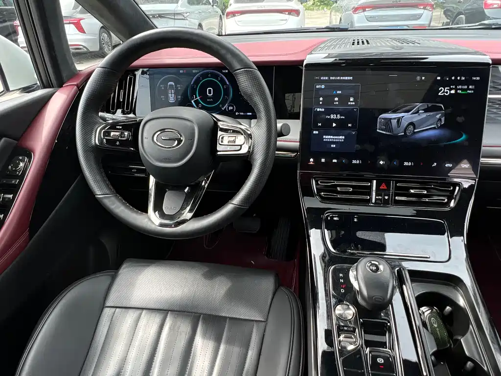 GAC Motor Trumpchi M8 2022 — фото 15