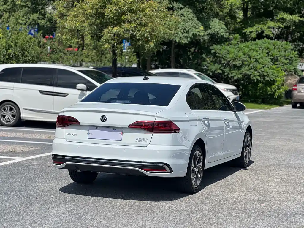 Volkswagen Bora 2023