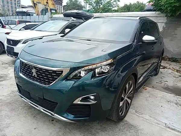 Peugeot 5008 2017