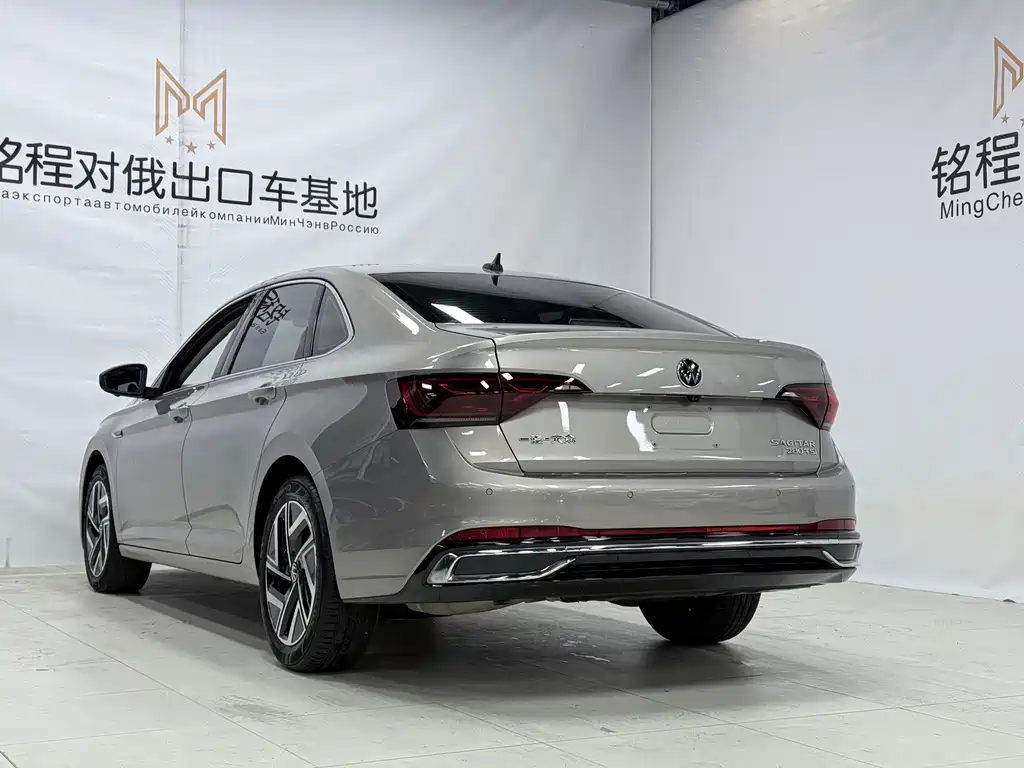 Volkswagen Sagitar 2022