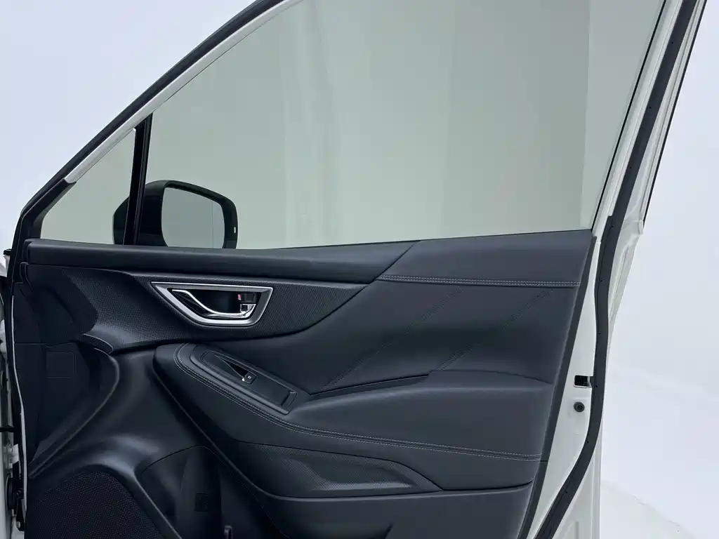 Subaru Forester 2020 — фото 22