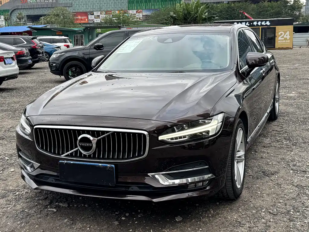 Volvo S90 2019 — фото 1