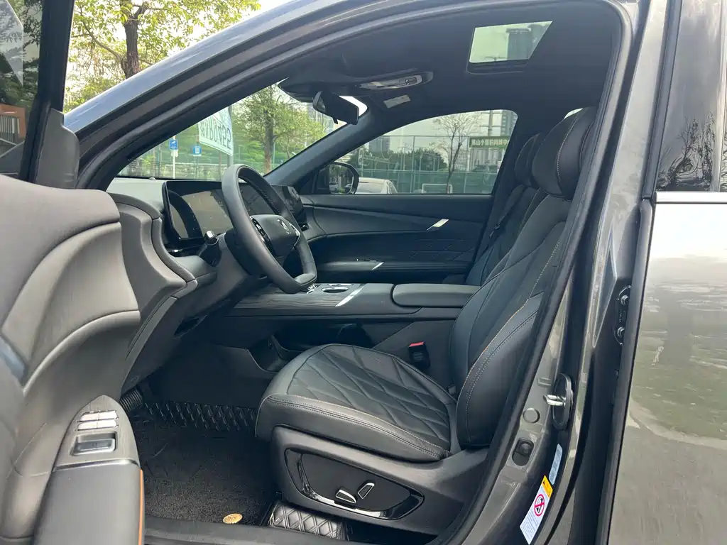 Changan CS75PLUS 2025 — фото 11