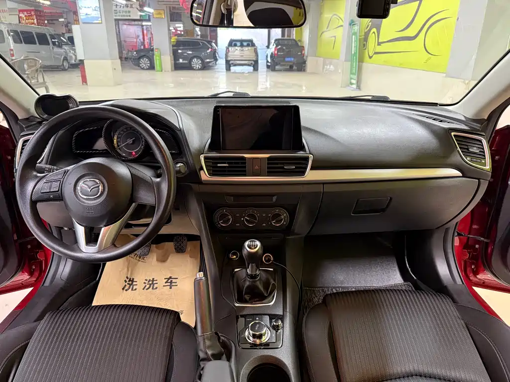 Mazda 3 Axela 2015 — фото 14