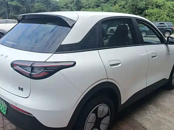 Geely Galaxy Starwish 2025