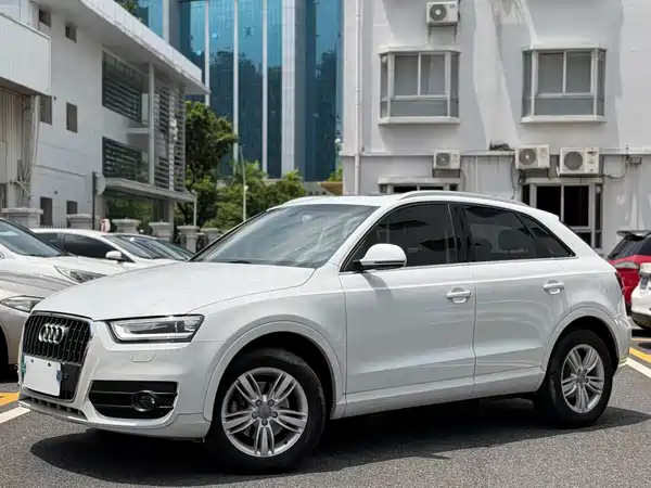 Audi Q3 2014