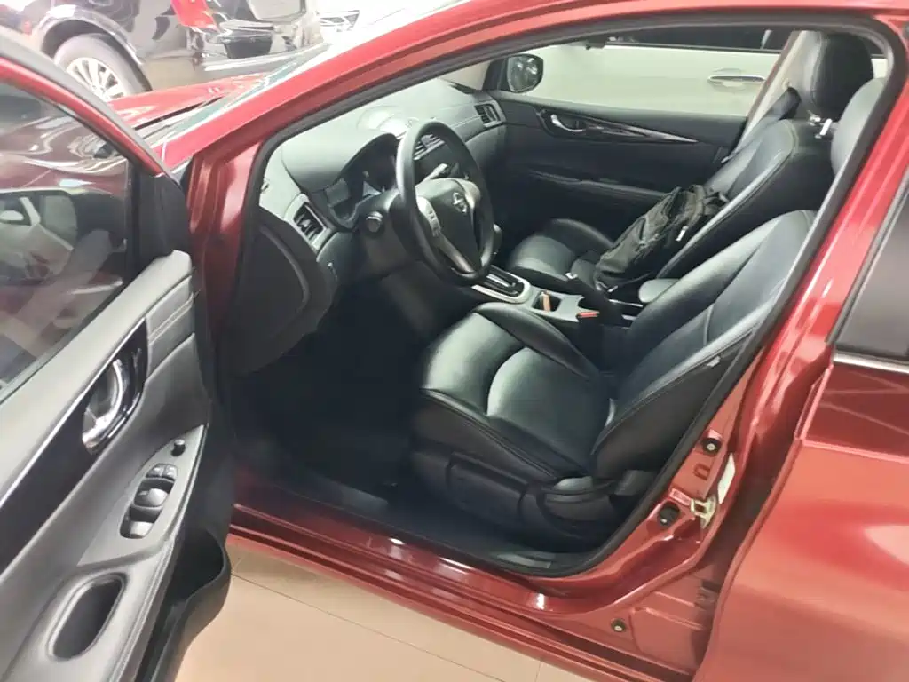 Nissan Tiida 2019 — фото 16