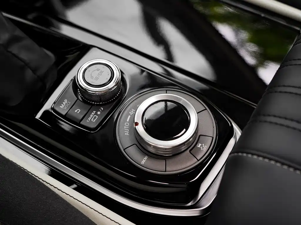 Infiniti QX80 2016 — фото 27