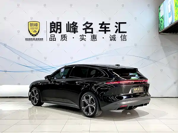 NIO ET5T 2023