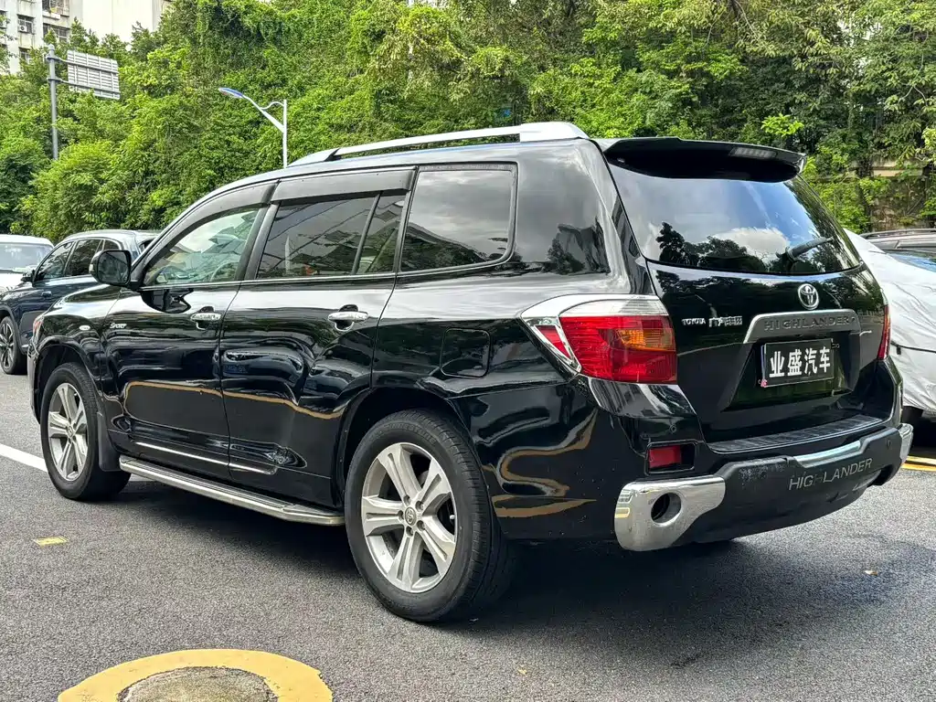 Toyota Highlander 2011