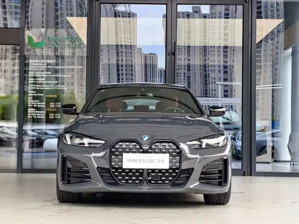 BMW 4 Series 2025