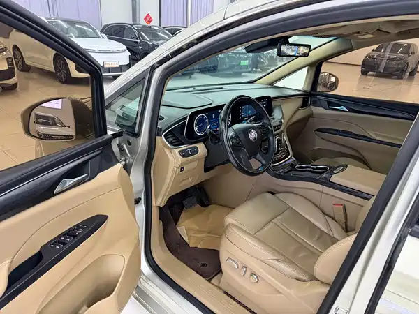 Buick GL8 2020
