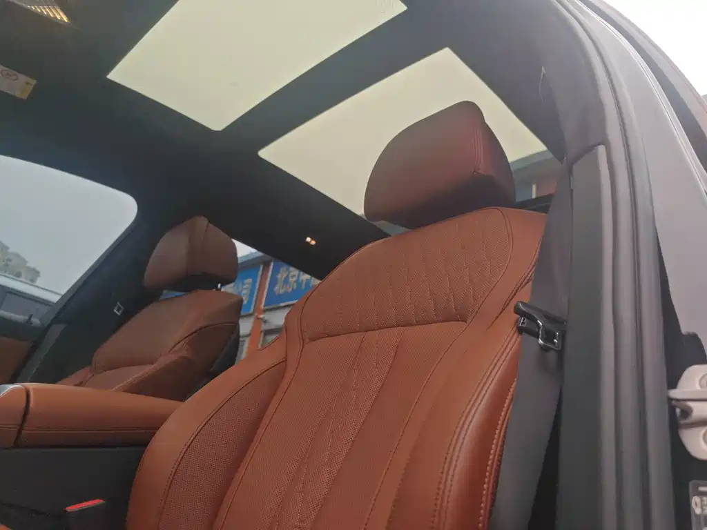 BMW X7 2022 — фото 17
