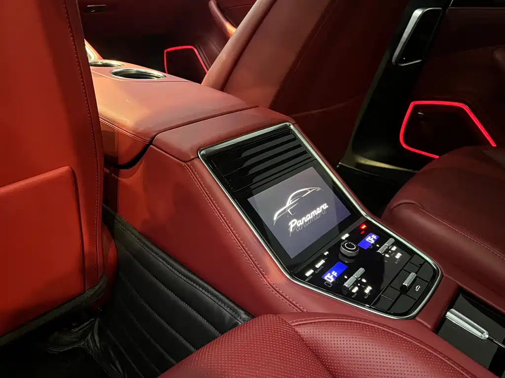 Porsche Panamera 2023 — фото 15