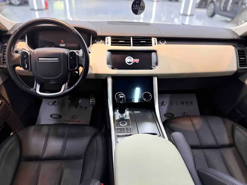 Land Rover Sport 2018 — фото 8