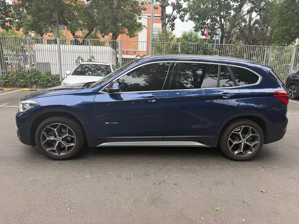 BMW X1 2017 — фото 4