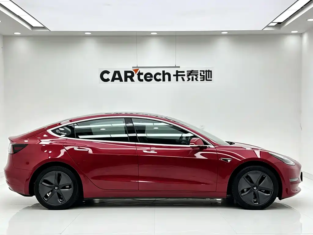 Tesla Model 3 2019 — фото 4