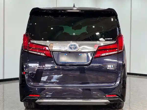 Toyota Vellfire 2019