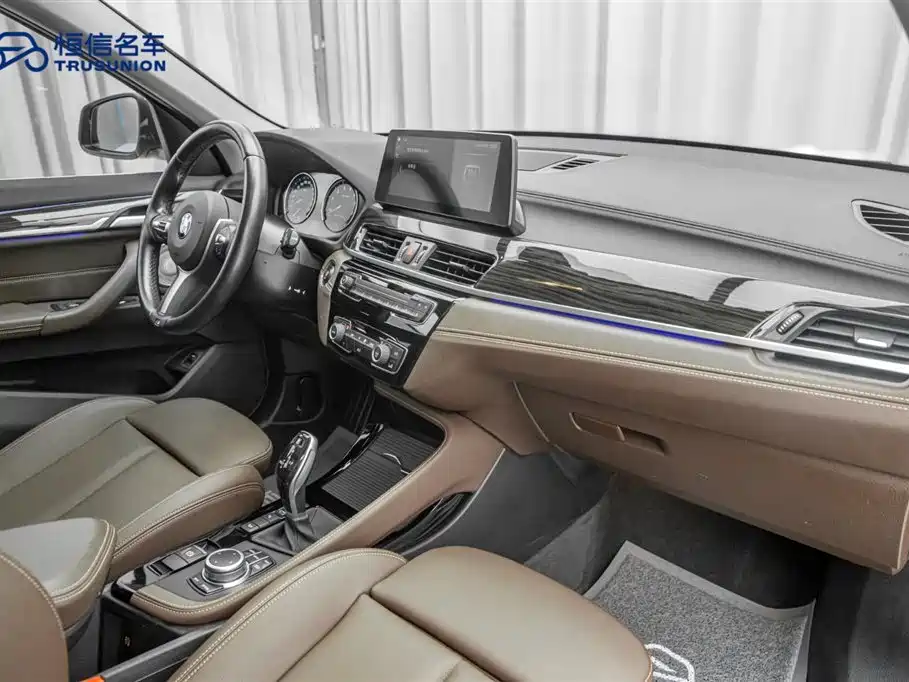 BMW X1 2021 — фото 14