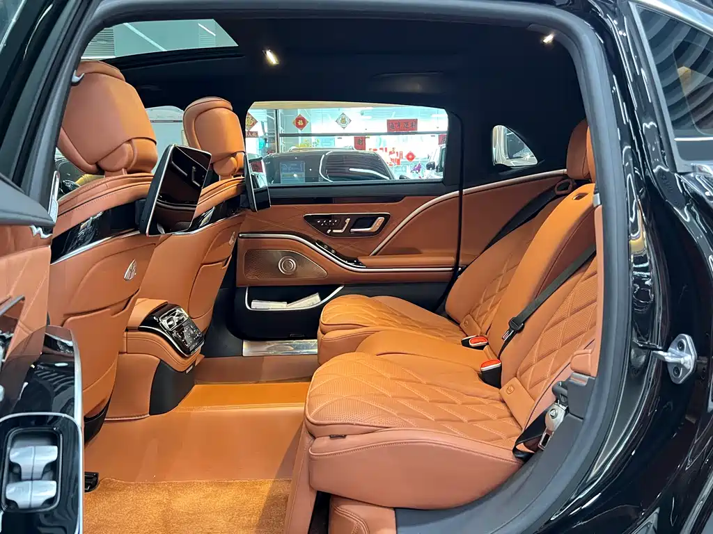 Mercedes-Benz S-Class 2023 — фото 9