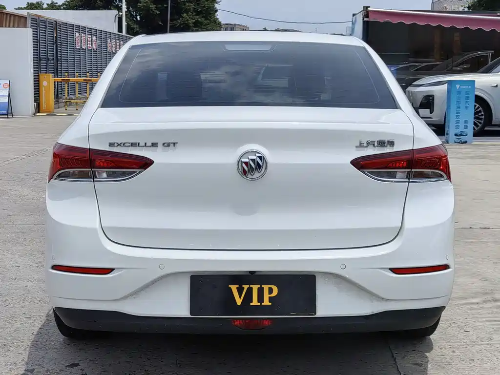 Buick Excelle 2022