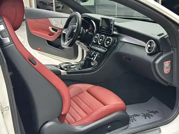 Mercedes-Benz C-Class 2018