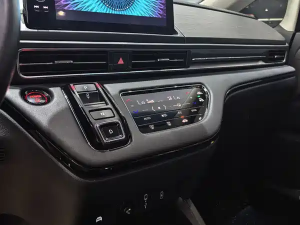 Honda Elysion 2025