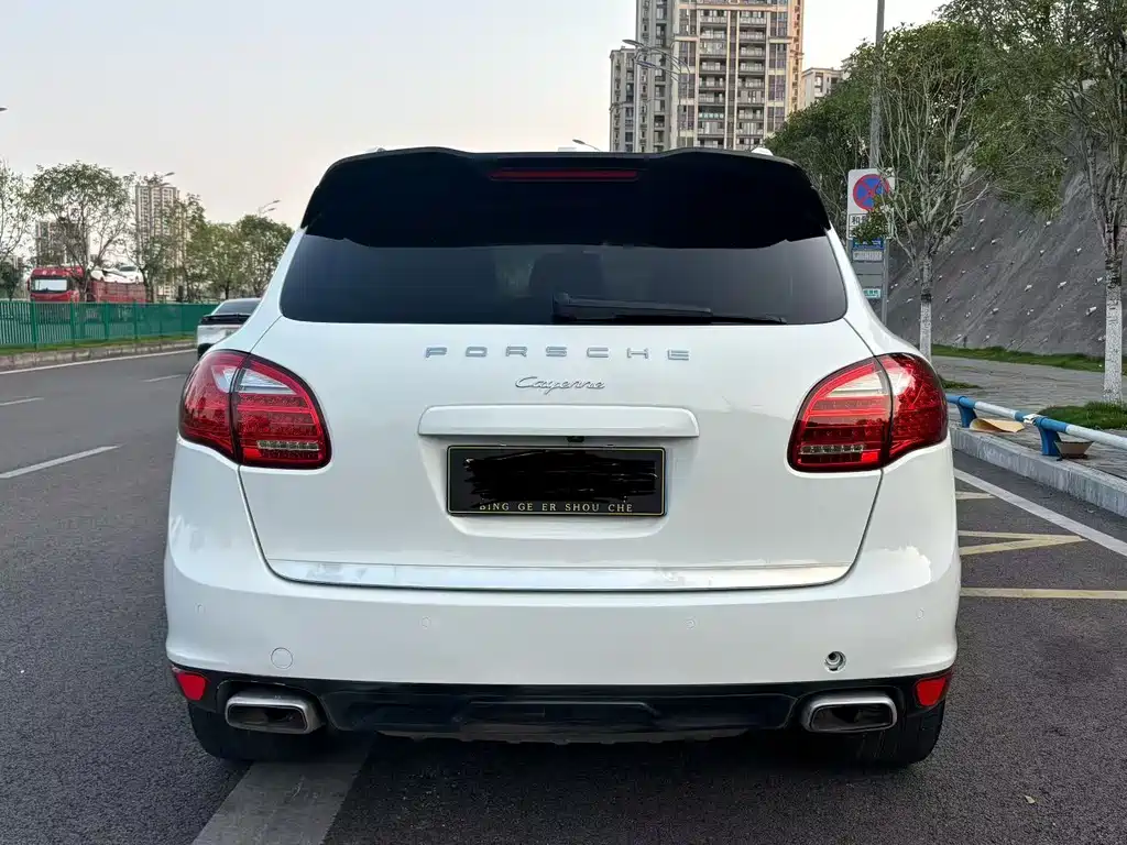 Porsche Cayenne 2014 — фото 4