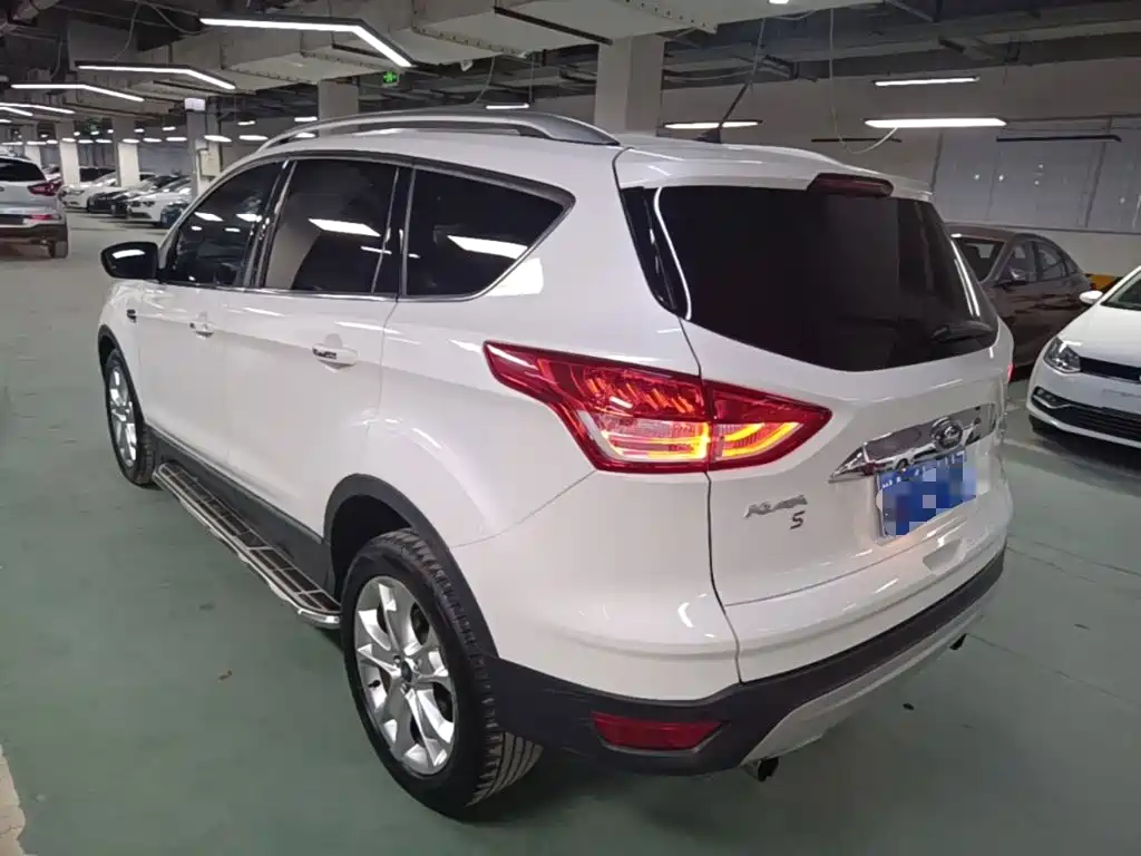 Ford Kuga 2014 — фото 5