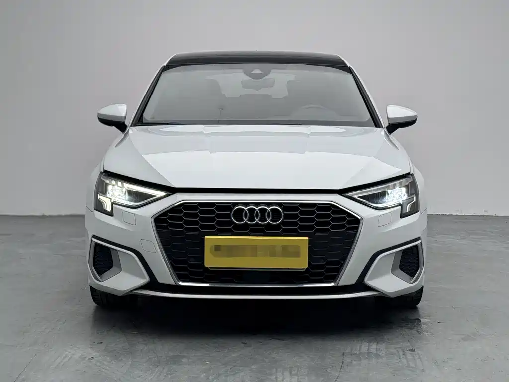 Audi A3 2021 — фото 2