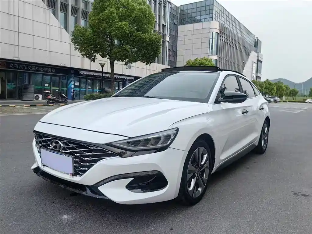 Hyundai Fista 2020 — фото 1