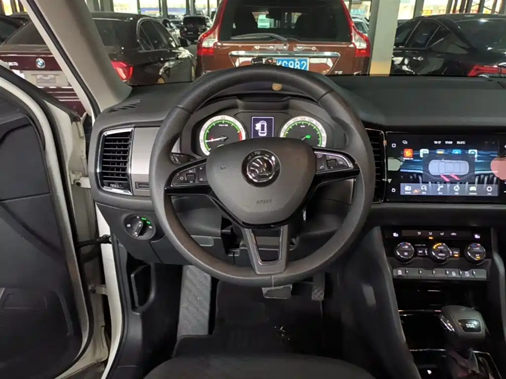 Skoda Kodiaq 2018 — фото 11