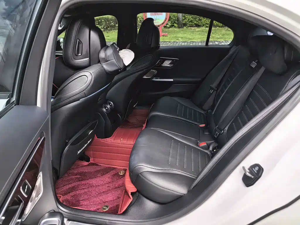 Mercedes-Benz C-Class 2022 — фото 12