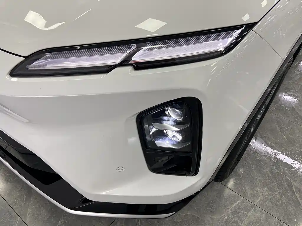 NIO EC6 2025 — фото 16