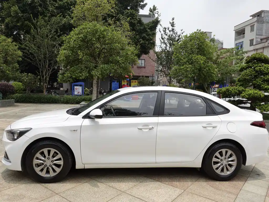 Hyundai Elantra 2018