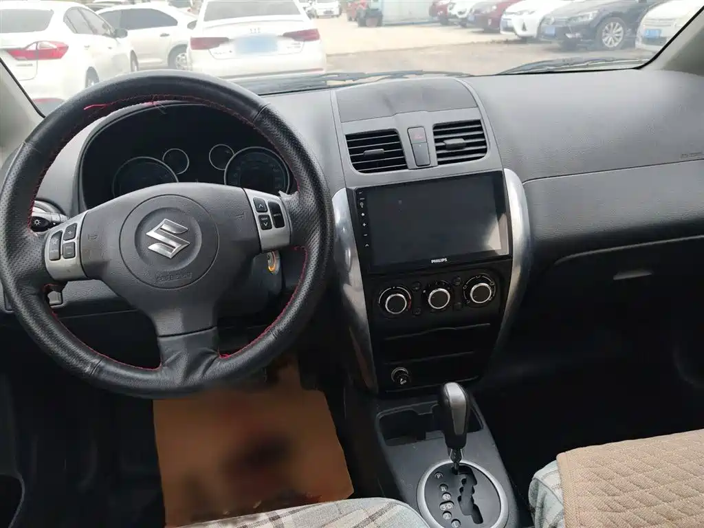 Suzuki SX4 2014 — фото 14