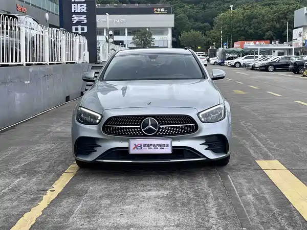 Mercedes-Benz E-Class 2021