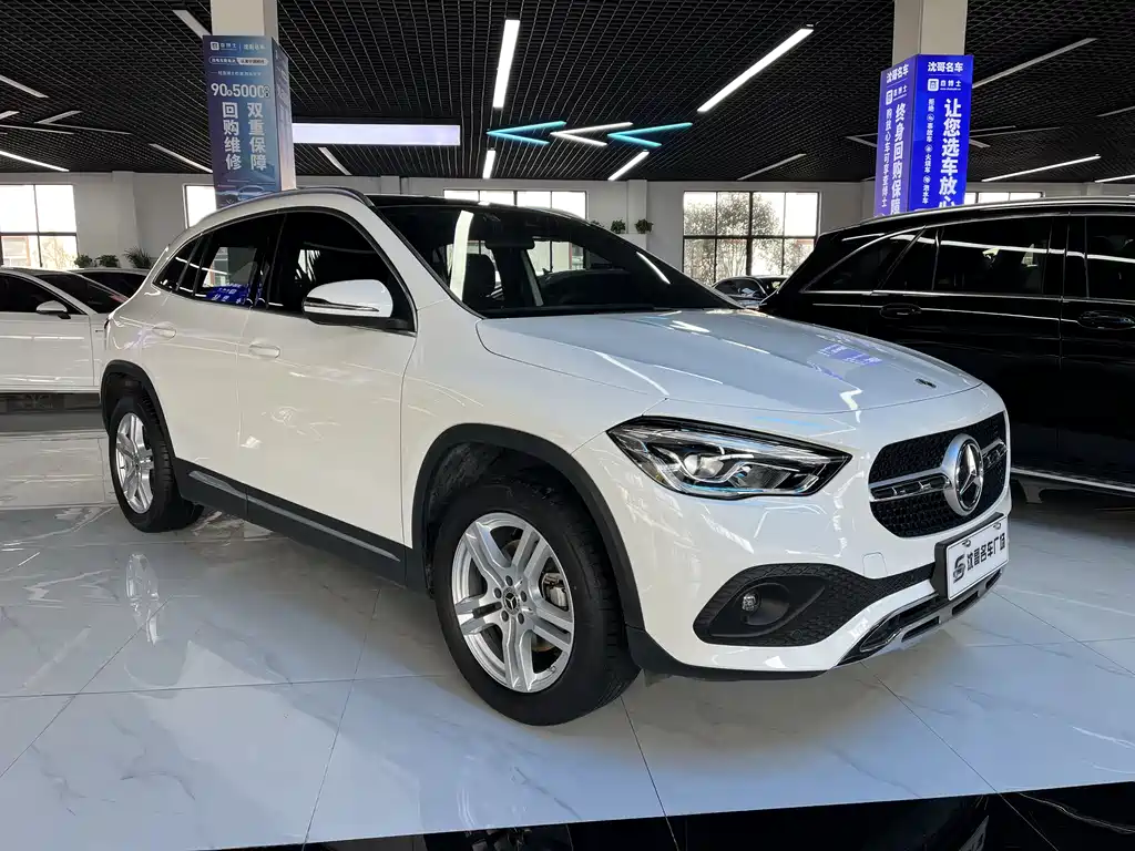 Mercedes-Benz GLA 2023 — фото 3
