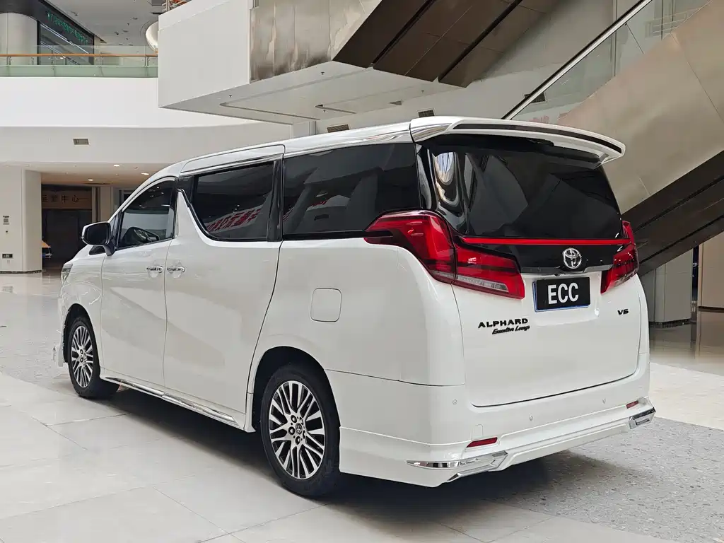 Toyota Alphard 2013 — фото 4