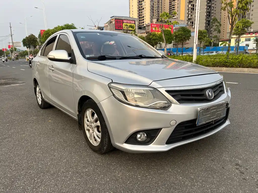 Changan V3 2016 — фото 3