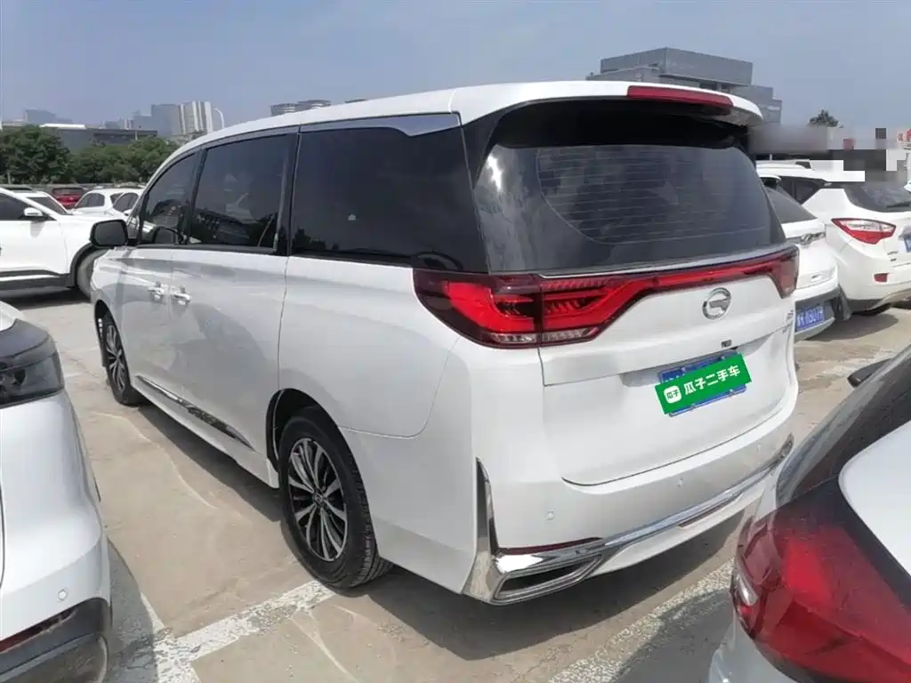 GAC Motor Trumpchi M8 2022 — фото 6