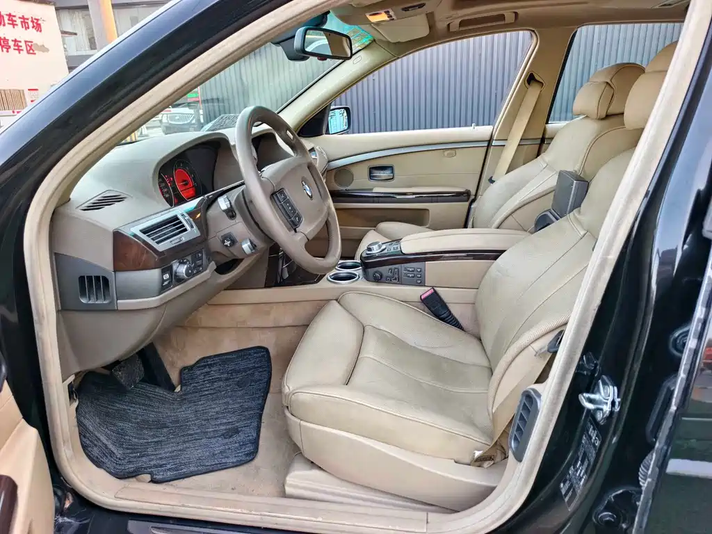 BMW 7 Series 2008 — фото 10