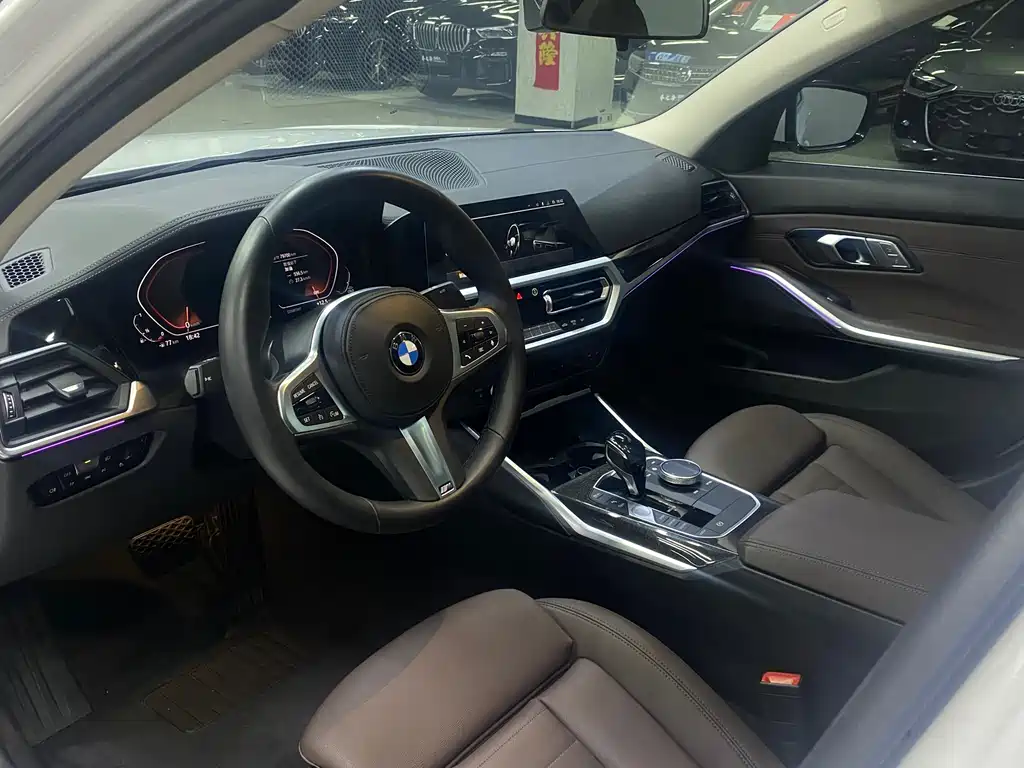 BMW 3 Series 2020 — фото 10