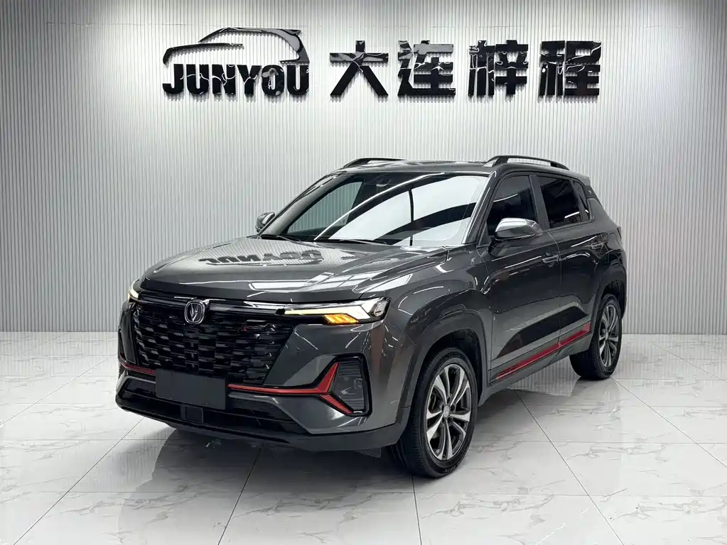 Changan CS35PLUS 2023 — фото 1