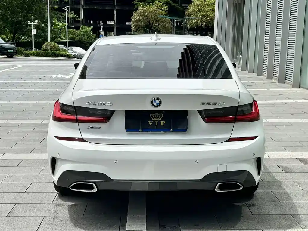 BMW 3 Series 2020